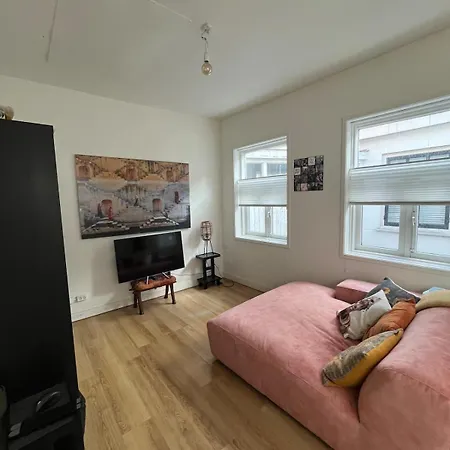 Cute House In The Centre With Terrace Apartment *