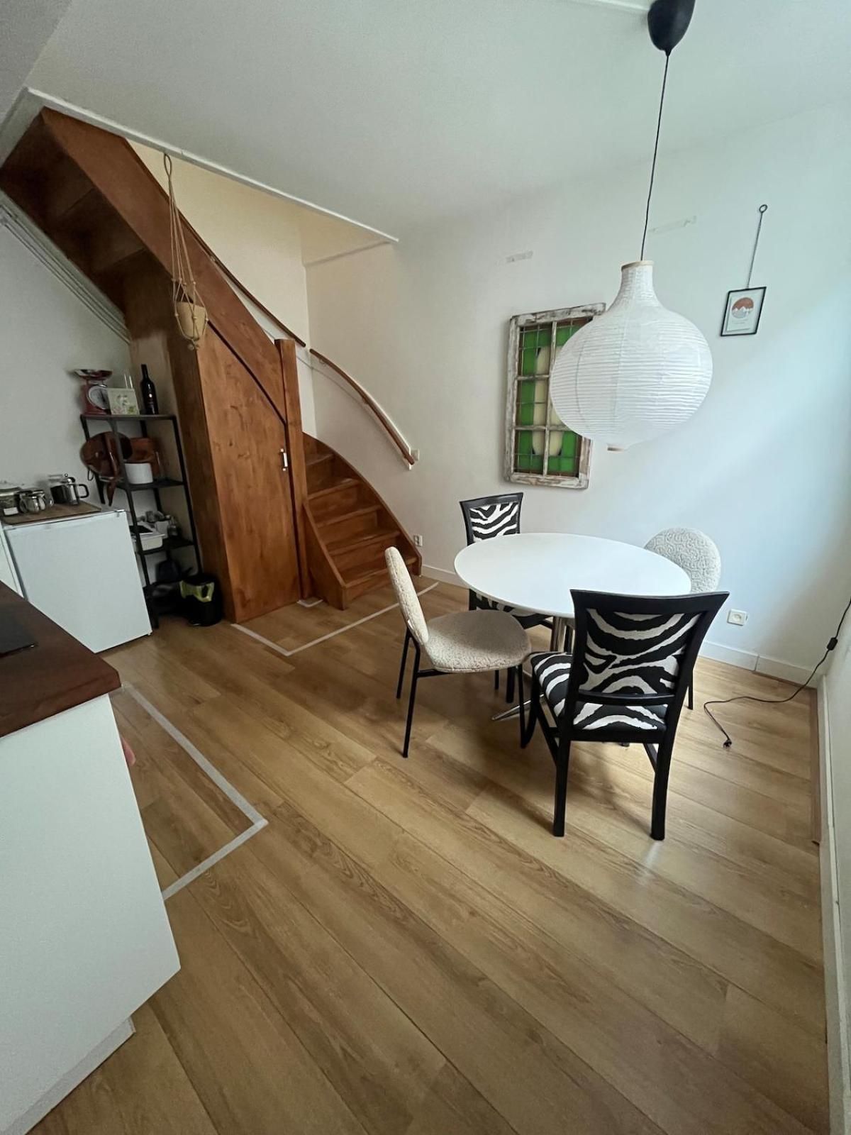 Cute House In The Centre With Terrace